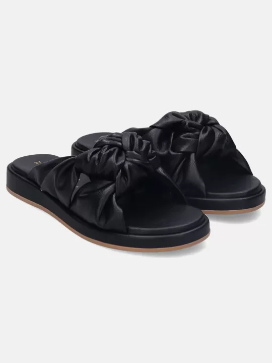 Ravenna Black Flat Sandals | BAGATT Flash Sale