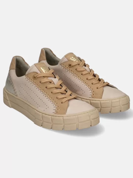 Tia Beige Sneakers | BAGATT New