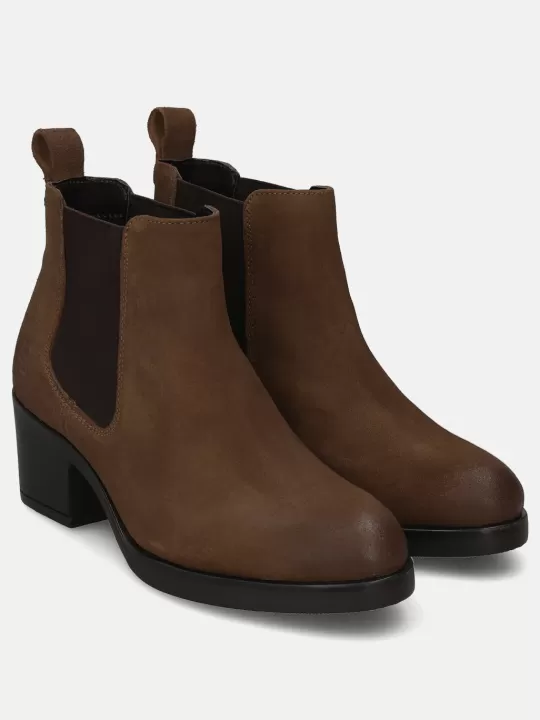 Torvi Cognac Suede Chelsea Boots | BAGATT Shop